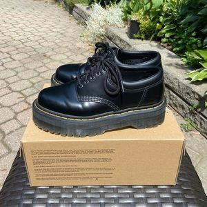 Dr. Martens 8053 Smooth Leather Platform Quad Oxfords